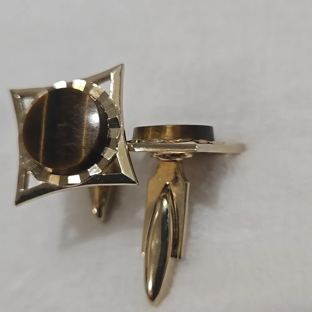 Cufflinks With Natural Tigers Eye Stone